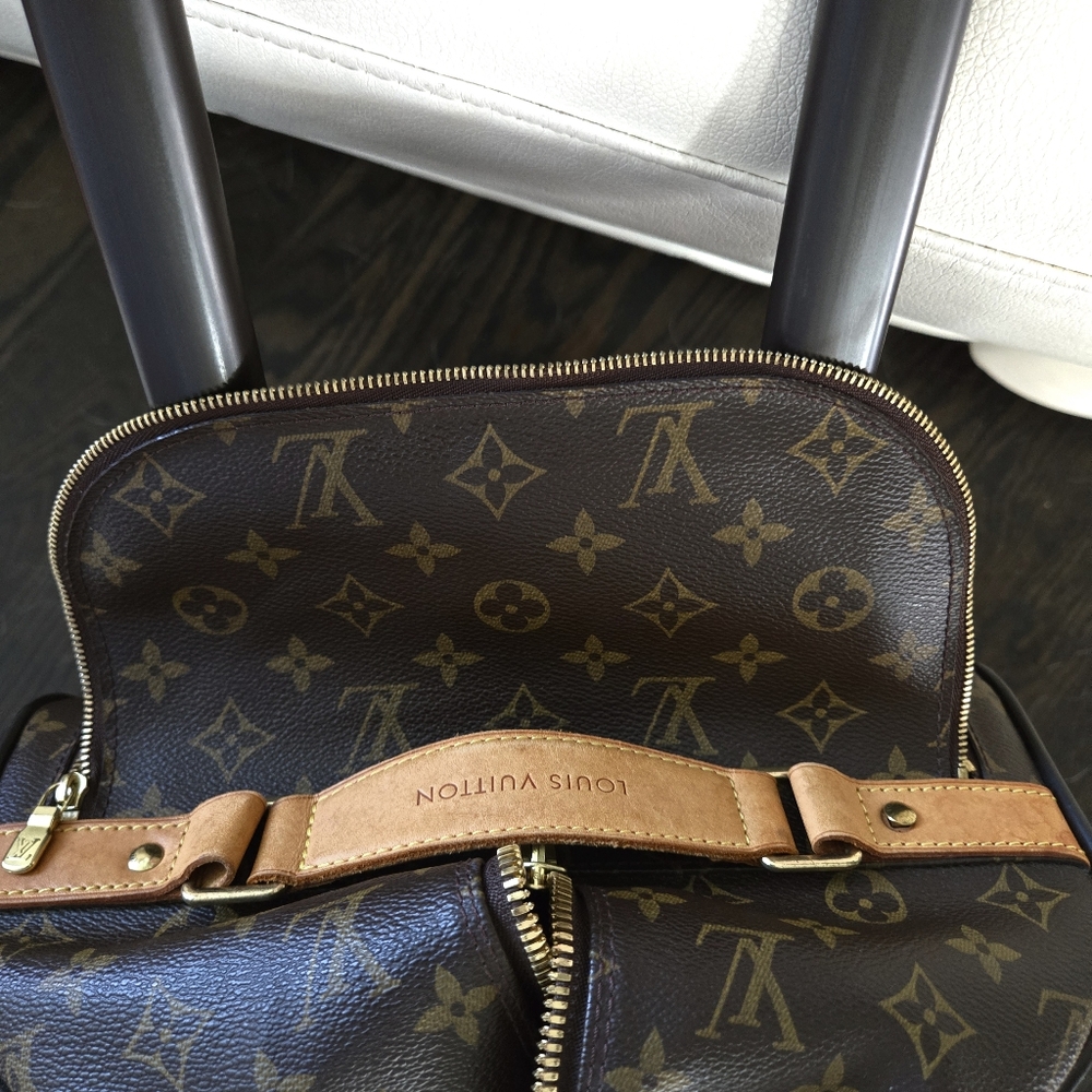 Louis Vuitton Eole 50 Monogram Carry-on Luggage - Picture 4 of 16